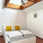 Premium Maisonette In Center With Parking *